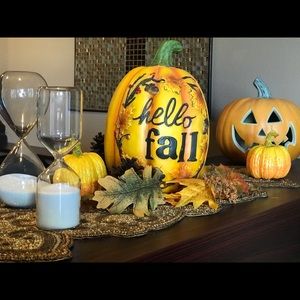 Meet your Posher, Val